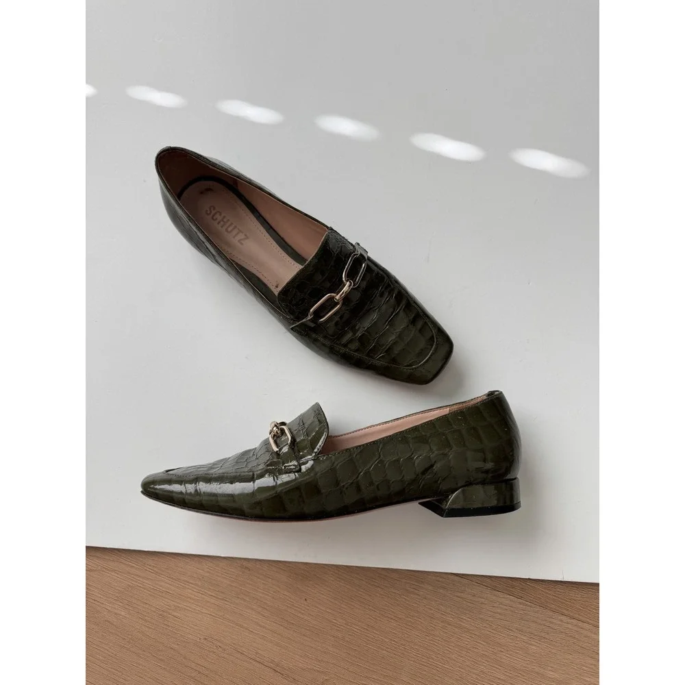 Schutz Olive Green Croc Embossed Patent Leather Horsebit Loafers 7B Preppy